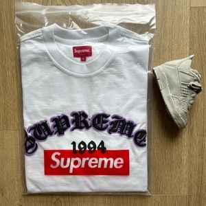 Supreme Old English Glow S/S Shirt.